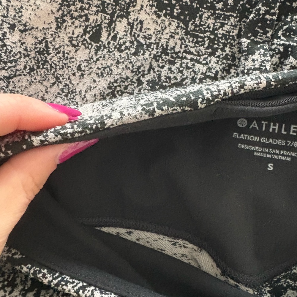 ATHLETA LEGGINGS - Picture 4 of 4